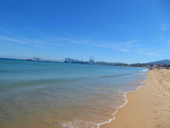 알헤시라스 Estudio A Pie De Playa Con Bano Y Cocina Privados 아파트 외부 사진